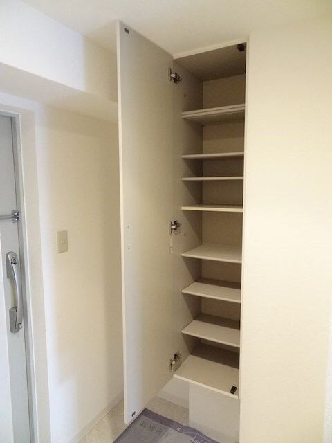 エスポアールの物件内観写真