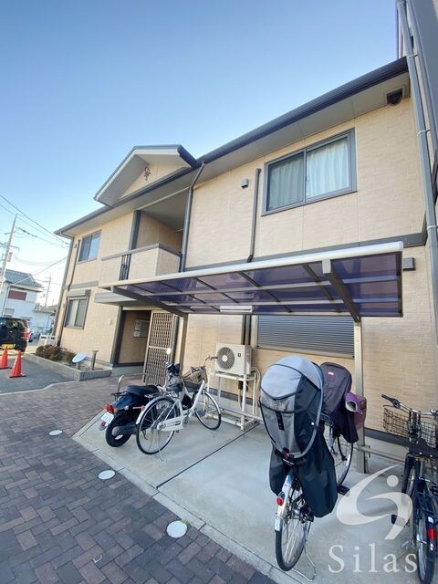 アムールの物件外観写真