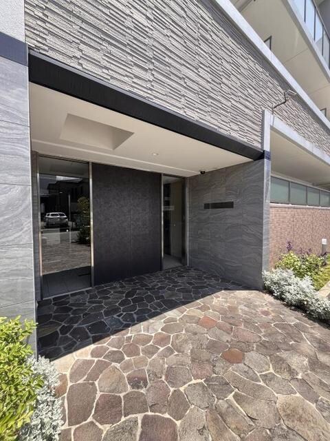 フランディル･オーラ江坂の物件外観写真