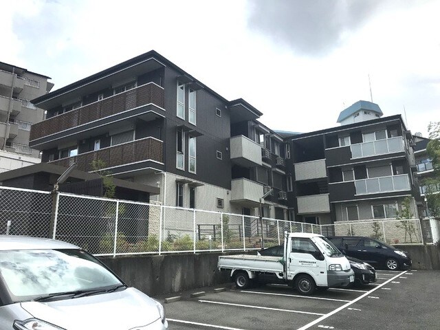 クレール桃山台の物件外観写真