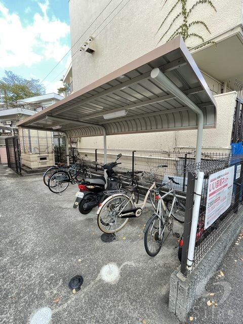 ヴィラ甲東園の物件外観写真