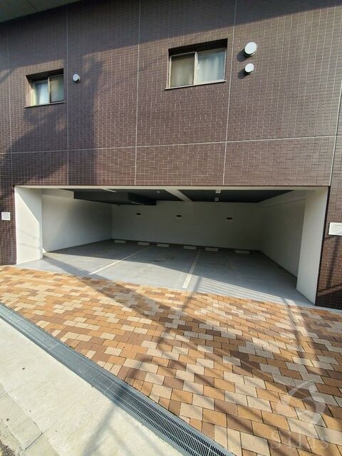 LaDouceur南茨木の物件外観写真