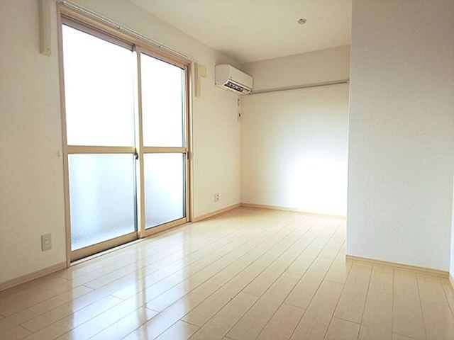 メゾンボヌールの物件内観写真