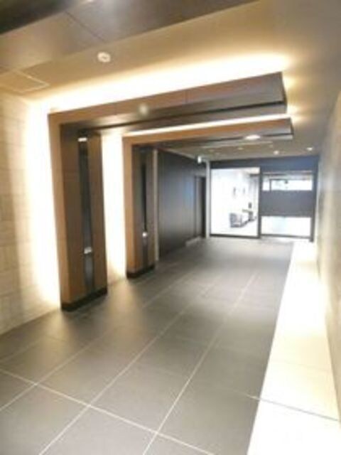 グランセジュール江坂の物件外観写真