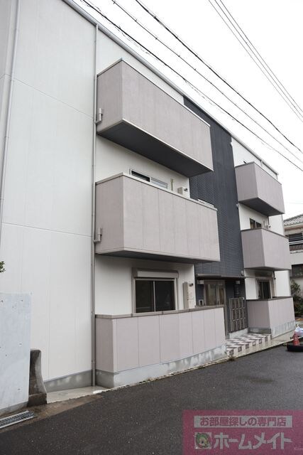 フィユフラッツ中桜塚の物件外観写真