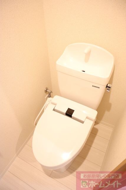 フィユフラッツ中桜塚の物件内観写真