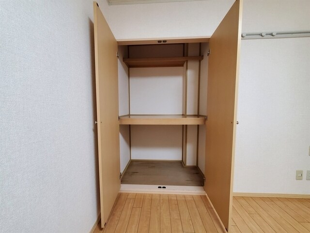 プリシェールの物件内観写真