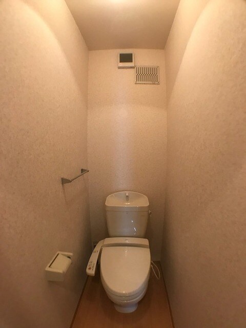 ＳＵＭＭＥＲ　ＷＩＮＤの物件内観写真