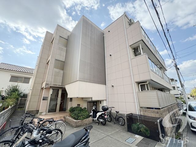 MKコート立花の物件外観写真