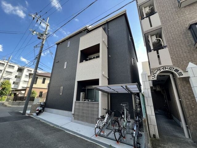 シューンハイムの物件外観写真