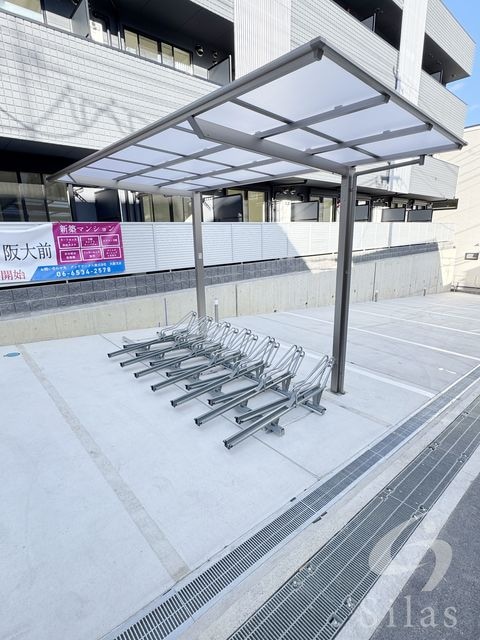 プルメリア阪大前の物件外観写真