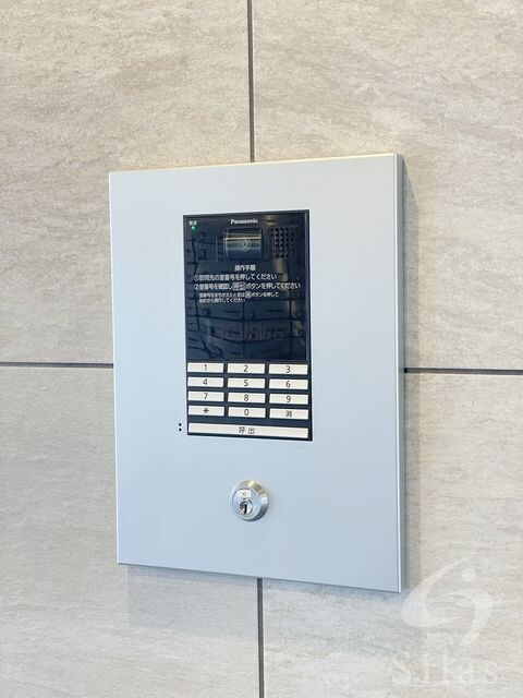 セオリー大阪ハーバーDOORの物件外観写真