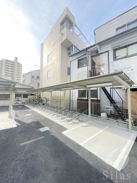 セオリー大阪ハーバーDOORの物件外観写真