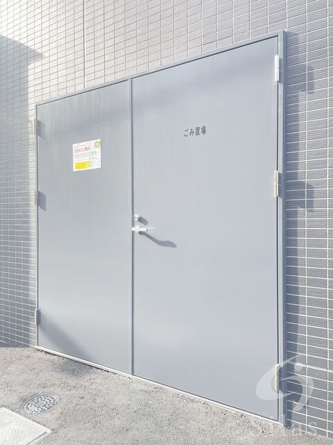 セオリー大阪ハーバーDOORの物件外観写真