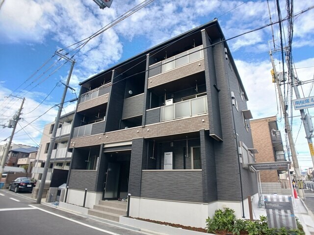 ブリリアンスの物件外観写真