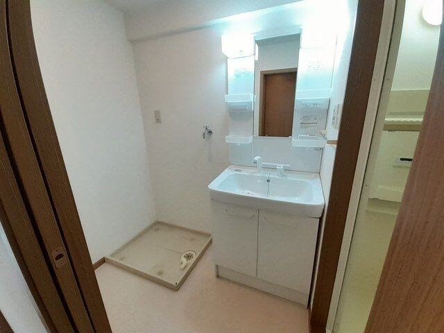 ヴィヴィッドの物件内観写真