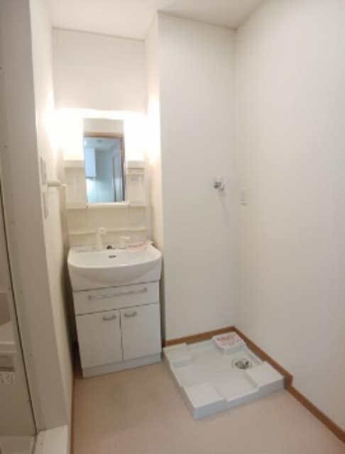 エレガンテアルバの物件内観写真