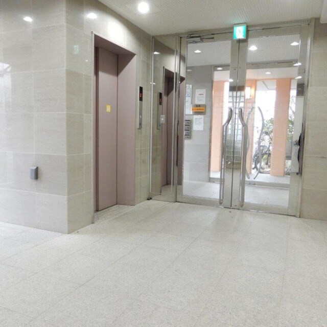 C&Cﾛｰｽﾞｶﾞｰﾃﾞﾝの物件外観写真