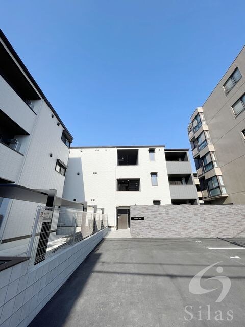 Armojour　Matinの物件外観写真