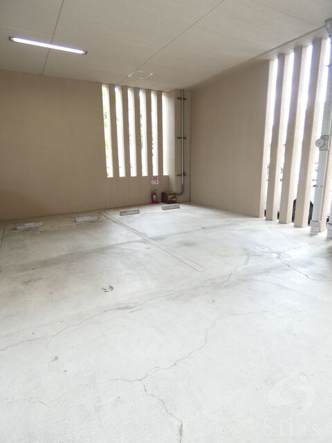 アーデン千里中央の物件外観写真