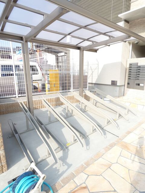 フジパレス栗山公園の物件外観写真