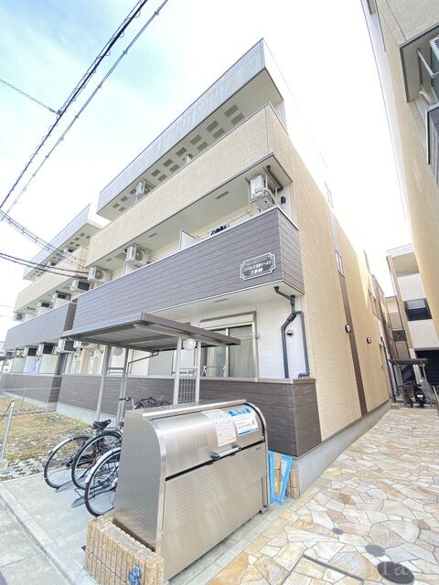 フジパレス吹田イーストⅡ番館の物件外観写真