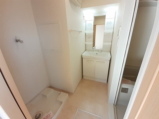 プレウスの物件内観写真