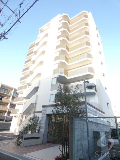 LaDouceur豊中南の物件外観写真