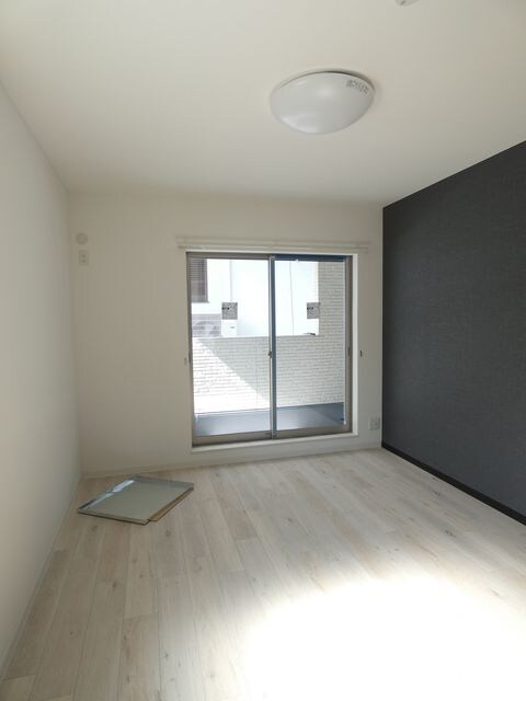 アズール尼崎の物件内観写真