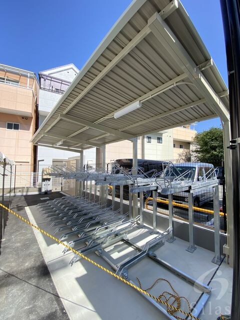 S－RESIDENCE千里丘の物件外観写真