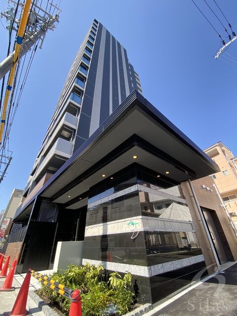 S－RESIDENCE千里丘の物件外観写真