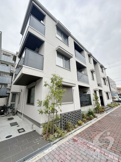 グランドール清水の物件外観写真