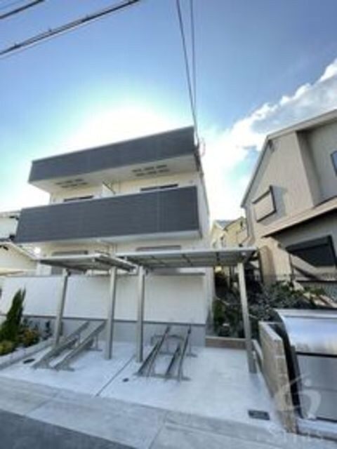 フジパレス伊孑志の物件外観写真