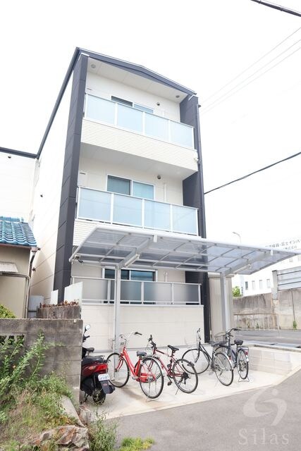 ｳｲﾝｽﾞｺｰﾄ天神の物件外観写真