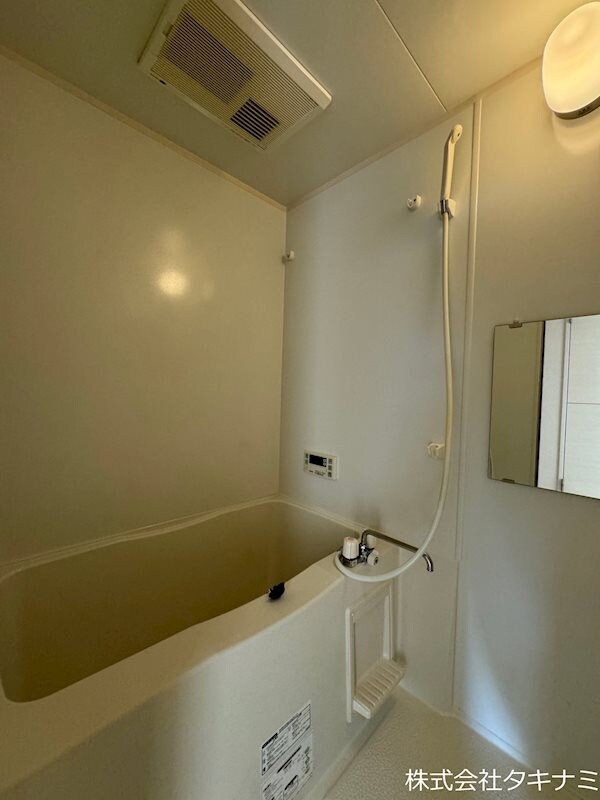 メゾンレーヴみのり　A棟の物件内観写真