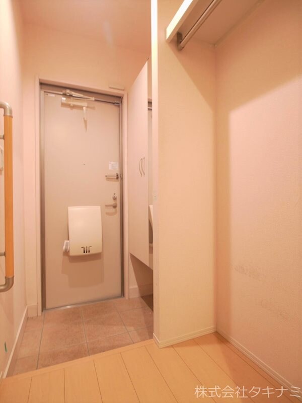 コロナーレ豊岡の物件内観写真