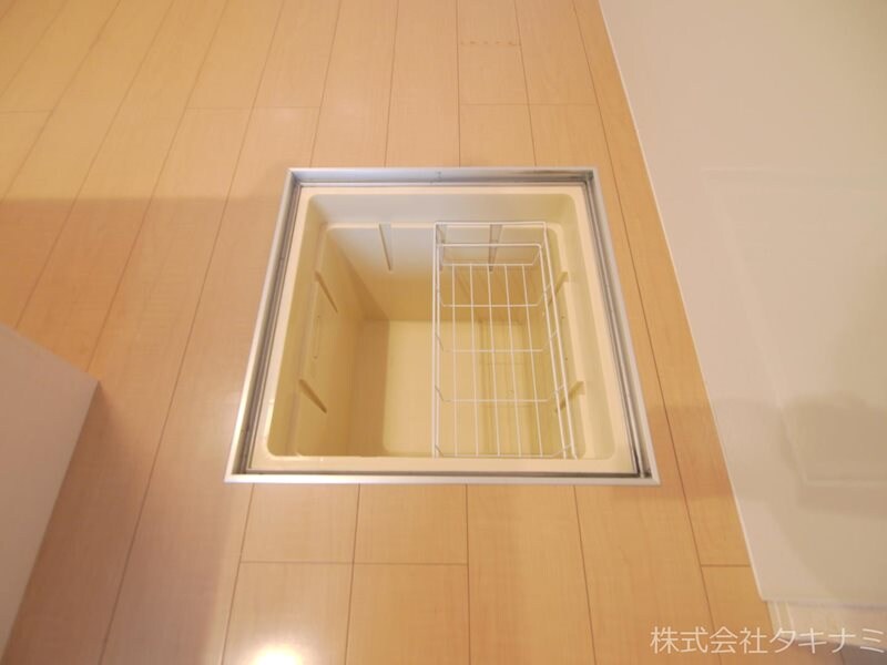 コロナーレ豊岡の物件内観写真