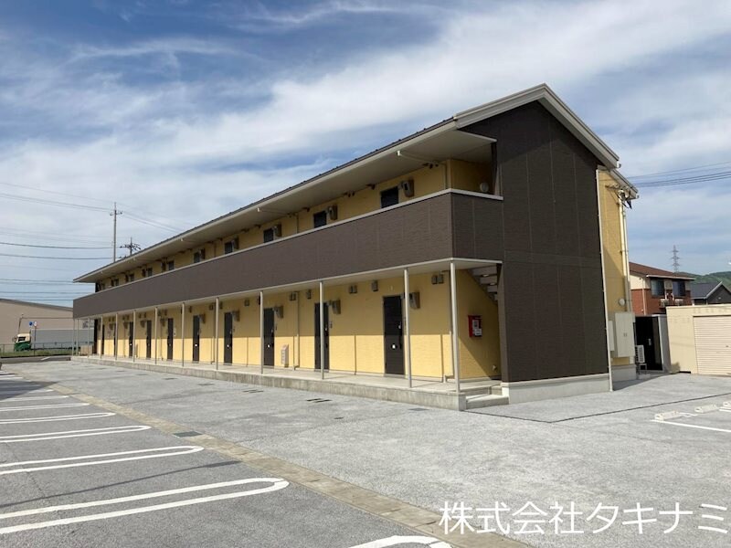 ヴァレンティの物件外観写真