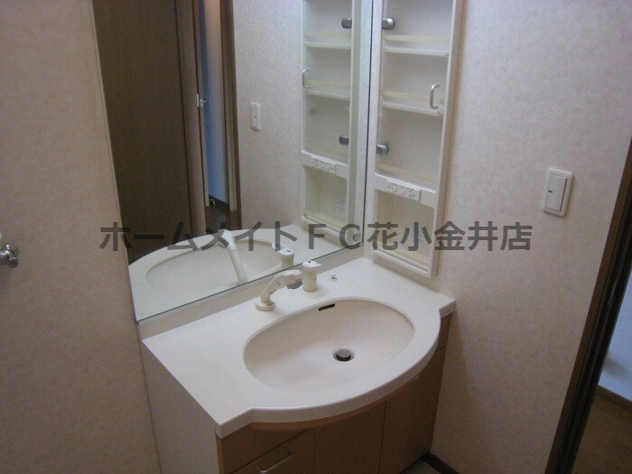 ヴィラ・トリアノンの物件内観写真