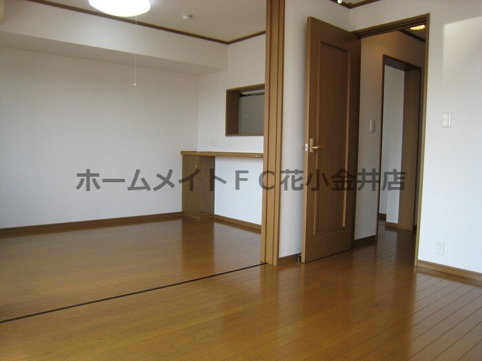 ヴィラ・トリアノンの物件内観写真