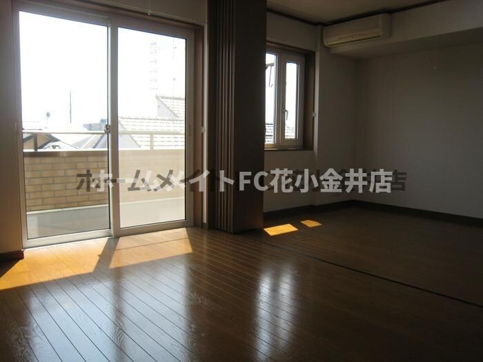 ヴィラ・トリアノンの物件内観写真