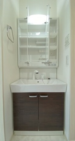 ファースト秋吉Ⅱの物件内観写真