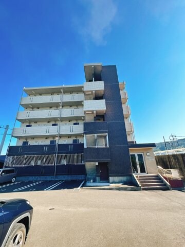 リバーヒルズの物件外観写真