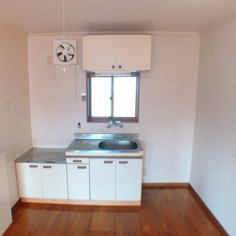 クリスタルハイツあやの物件内観写真