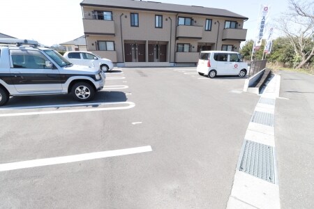 ルーチェ　デル　ソレの物件外観写真