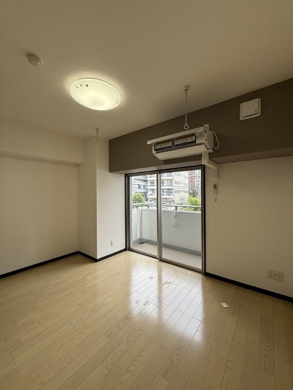 アクアスイート新大阪の物件内観写真