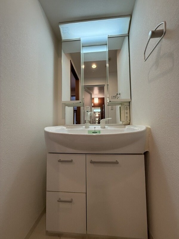 アクアスイート新大阪の物件内観写真