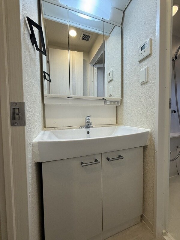 新大阪駅 徒歩9分 3階の物件内観写真