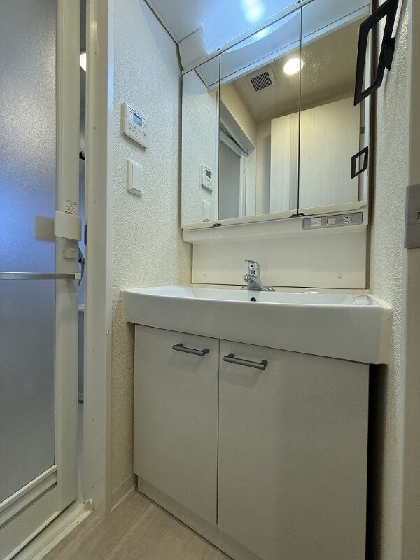 新大阪駅 徒歩9分 5階の物件内観写真