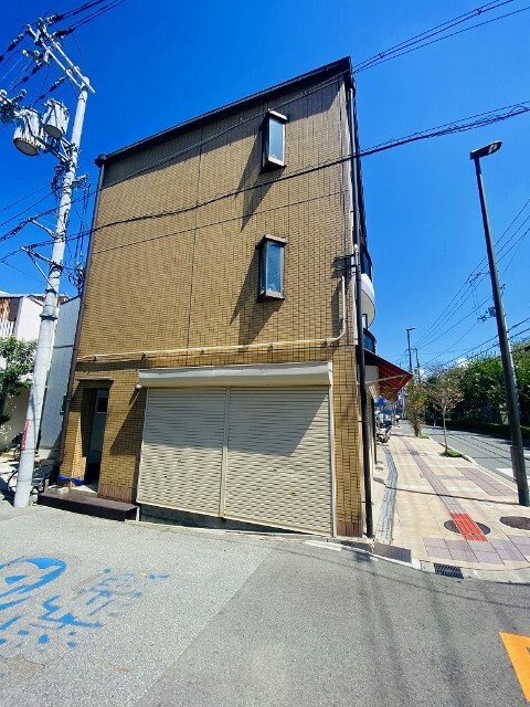 服部天神駅 徒歩5分 3階の物件外観写真